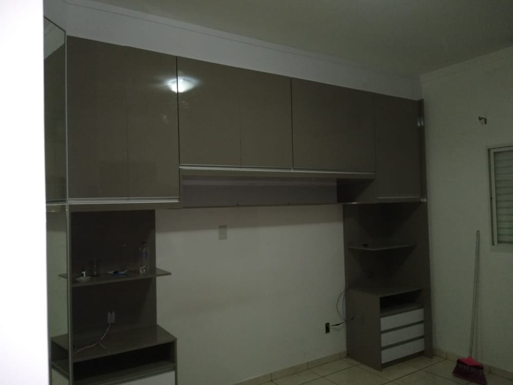 Armário de quarto planejado slim em MDF — Thor Marcenaria Sorocaba